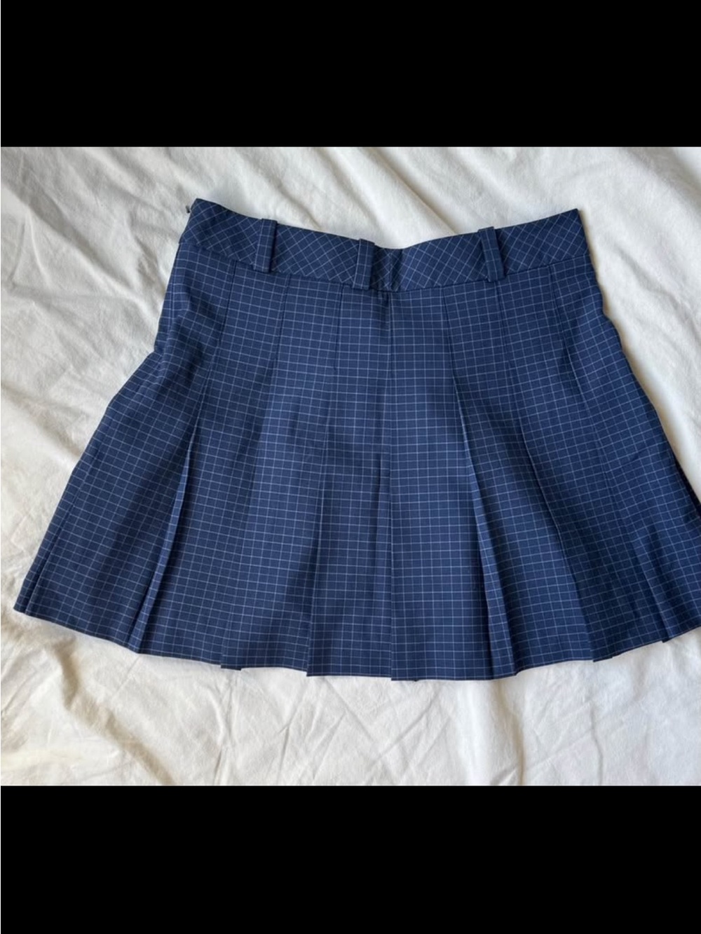 Aritzia Navy Pleated Mini Skirt - Picture 2 of 2